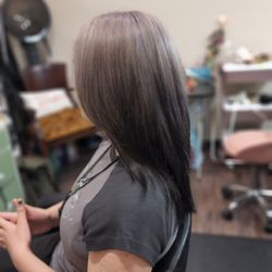 Wildflower Salon - Silver to charcoal grey