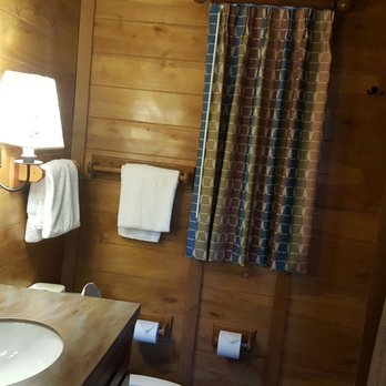 Fort Wilderness Campgrounds - Clean bathrooms with soaps, shampoo, conditioner, and hair dryer. - Campgrounds Near Me - Orlando, Florida Fort Wilderness Campgrounds - Clean bathrooms with soaps, shampoo, conditioner, and hair dryer. - Campgrounds Near Me - Orlando, Florida