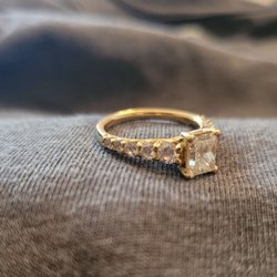 Simonian Jewelers