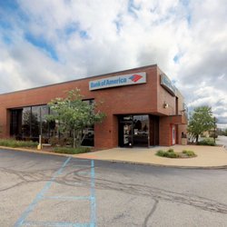 Bank of America Financial Center - Storefront