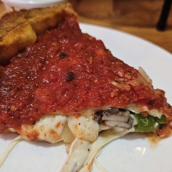 Giordano's - Combination pie - Pizza Near Me - Chicago, Illinois Giordano's - Combination pie - Pizza Near Me - Chicago, Illinois