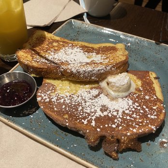 First Watch - French toast - Breakfast & Brunch Near Me - Upper St. Clair, Pennsylvania
