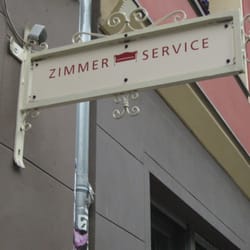 Zimmer Service