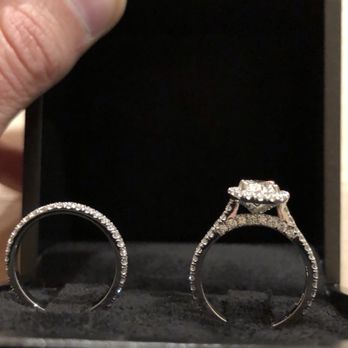 The Diamond Shoppe - Jewelry Near Me - Cardiff, California