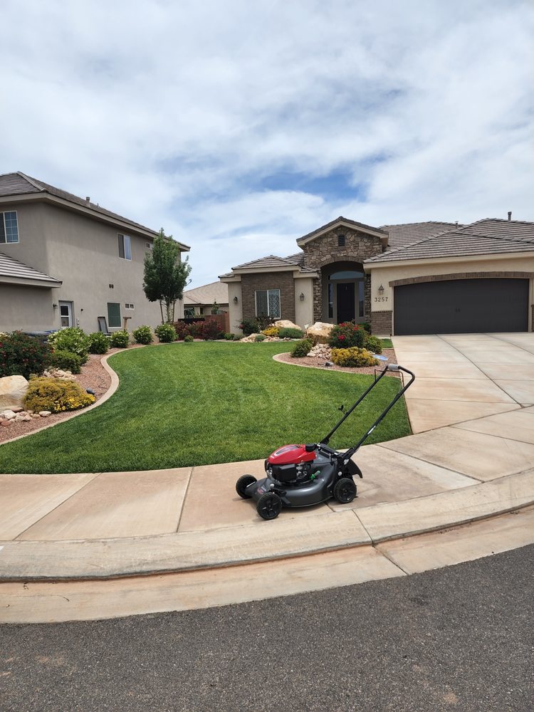 CUTTING EDGE LAWNCARE Updated June 2024 12 Photos 126 Wagon Wheel