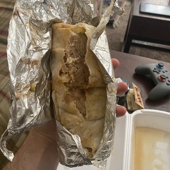 Los Jarritos - This is a chicken super burrito. - Mexican Near Me - Sacramento, California Los Jarritos - This is a chicken super burrito. - Mexican Near Me - Sacramento, California