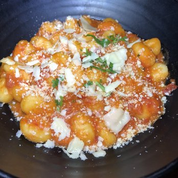 Prato 850 - Gastropubs Near Me - Commack, New York