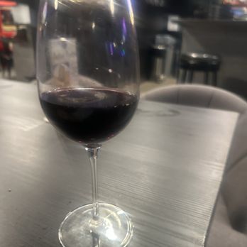 Eugene's Restaurant - Wine cab - Bars Near Me - Los Angeles, California Eugene's Restaurant - Wine cab - Bars Near Me - Los Angeles, California