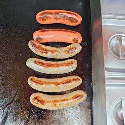 Monster Hots - Zweigles red and white hots