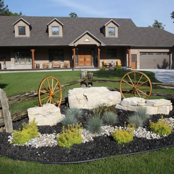 Edwards & Sons - the front yard of a home - Landscaping Near Me Edwards & Sons - the front yard of a home - Landscaping Near Me