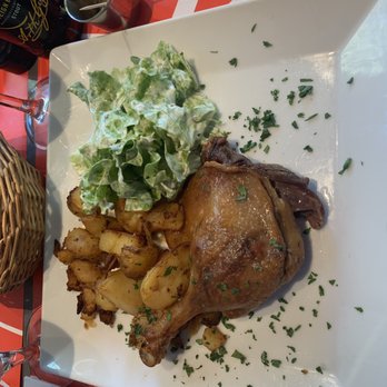 Le Bosquet - Bars Near Me - Paris, 75 Le Bosquet - Bars Near Me - Paris, 75