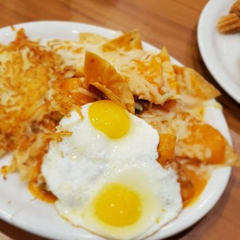 Loaded Cafe Restaurants Lawndale - Chilaquiles and Hashbrowns - Burgers Near Me - Lawndale, California