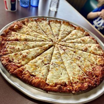 Straw Hat Pizza - King Size 6 Cheese Pizza - Pizza Near Me - Santa Maria, California Straw Hat Pizza - King Size 6 Cheese Pizza - Pizza Near Me - Santa Maria, California