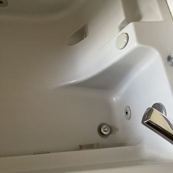 Quality Inn Paradise Creek - Hotels Near Me - Pullman, Washington