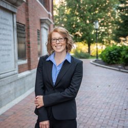 Lally Immigration Services - Dayna Lally, Esq.