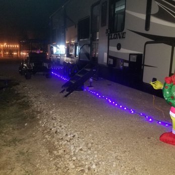 Iron Horse RV Resort - Camp sites - RV Parks Near Me - Weimar, Texas Iron Horse RV Resort - Camp sites - RV Parks Near Me - Weimar, Texas