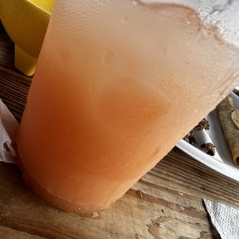 Taqueria Hugo - Cantaloupe Jugo - Street Vendors Near Me - Austin, Texas