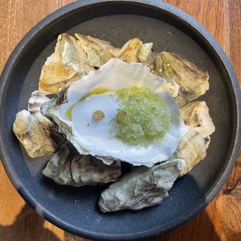 LOCO - Oyster - Portuguese Near Me - Lisbon, 11