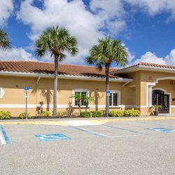 Robert Toale and Sons Funeral Home at Palms Memorial Park