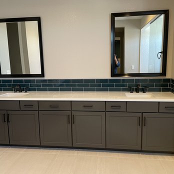 DesignZone Remodeling - Master bath backsplash - General Contractors Near Me - Las Vegas, Nevada