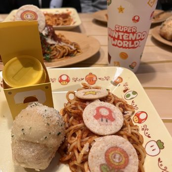 Toadstool Cafe - Cafes Near Me - Universal City, California Toadstool Cafe - Cafes Near Me - Universal City, California