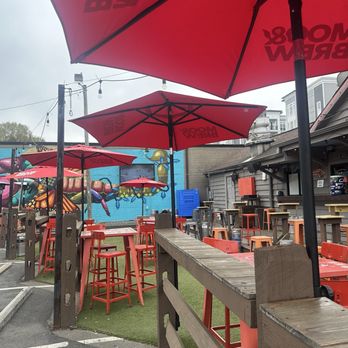 Moo & Brew - Patio Area - Beer Bar Near Me - Charlotte, North Carolina Moo & Brew - Patio Area - Beer Bar Near Me - Charlotte, North Carolina