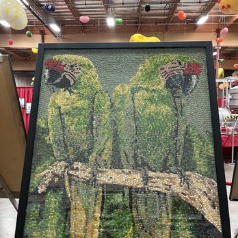 Jelly Belly Visitor Center - Picture made from jelly beans - Candy Stores Near Me - Fairfield, California