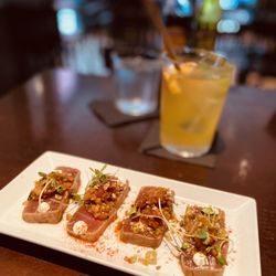 Tosca - Tuna Tataki with sangria