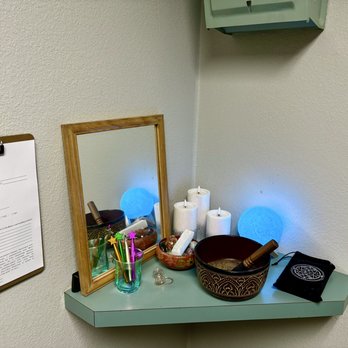 Reiki with Amanda - New healing space at the Clackamas Chiropractic Clinic - Reiki Near Me - Clackamas, Oregon Reiki with Amanda - New healing space at the Clackamas Chiropractic Clinic - Reiki Near Me - Clackamas, Oregon