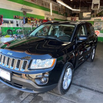 Machos Auto Detail - Shampoo seats - Car Wash Near Me - Sylmar, California