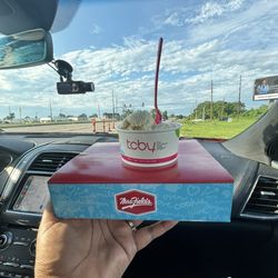 TCBY Shreveport - Cookie and ice cream combo!