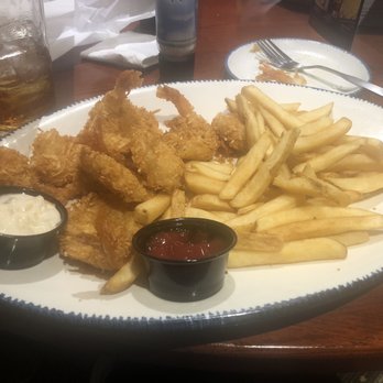 Red Lobster - Parrot Isle Jumbo Coconut Shrimp with fries - Seafood Near Me - Joliet, Illinois