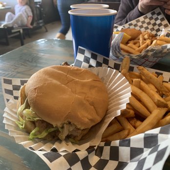 My Father's Place - Barbey Chicken Sandwich - American Near Me - McCall, Idaho