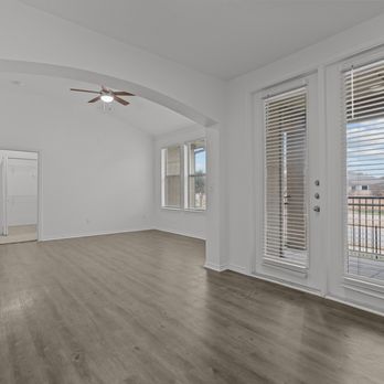 Pecan Pointe - Apartments Near Me - Temple, Texas