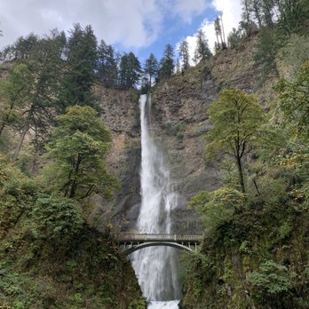 Multnomah Falls - Hiking Near Me - Bridal Veil, Oregon Multnomah Falls - Hiking Near Me - Bridal Veil, Oregon