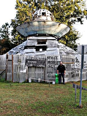 UFO Welcome Center by null