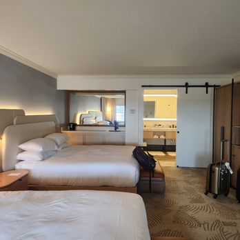 Kimpton Miralina - Spacious room - Hotels Near Me - Scottsdale, Arizona