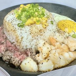 Yume x Sizzling - Beef and shrimp sizzling plate