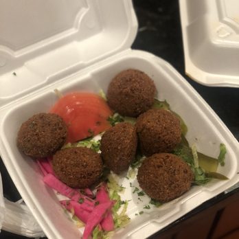 La Pita - Falafel - Mediterranean Near Me - St. Joseph, Michigan La Pita - Falafel - Mediterranean Near Me - St. Joseph, Michigan
