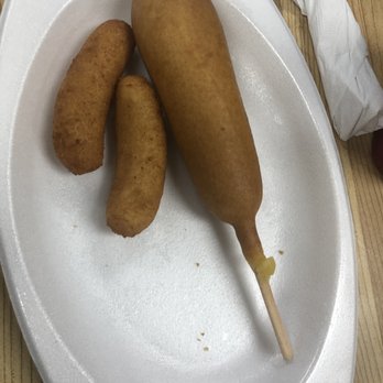 Dixie Queen Seafood Restaurant - Kids corn dog, it comes with two side. My son got mac & cheese, and a fruit cup. - Seafood Near Me - Winterville, North Carolina