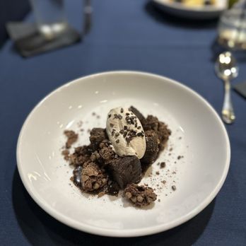 Range - Mississippi Mud Pie - Steakhouses Near Me - San Antonio, Texas
