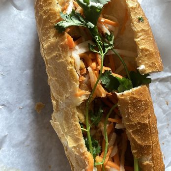 Simply Banh Mi - Lemongrass tofu bahn mi with peanut - Vietnamese Near Me - Arlington, Virginia Simply Banh Mi - Lemongrass tofu bahn mi with peanut - Vietnamese Near Me - Arlington, Virginia