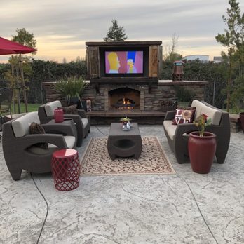 Silvertree Landscaping - Outdoor living room - Landscape Architects or Designers Near Me - Manteca, California