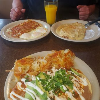 Bill's Cafe - Chicken fried steak with freshly squeezed OJ - Breakfast & Brunch Near Me - Fremont, California