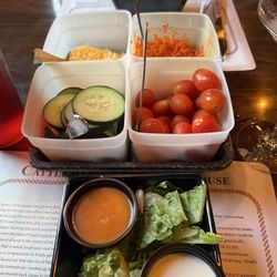 Cattleman's Club Steakhouse - Salad was served with an array of toppings. Why don't all restaurants do this?