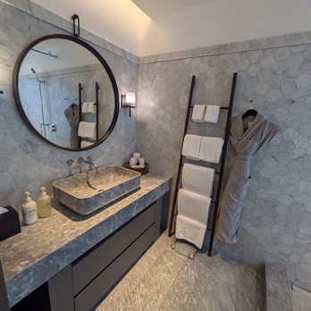 Alila Napa Valley - Hotels Near Me - St Helena, California