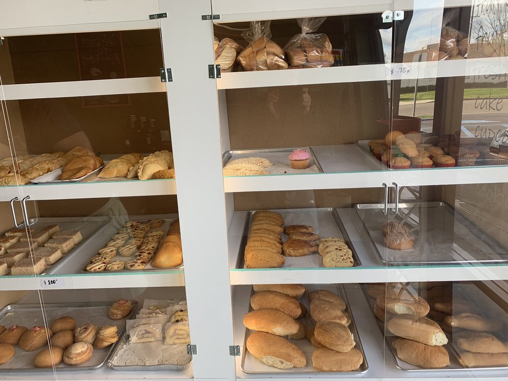 Frida's Bakery, Visalia Roadtrippers