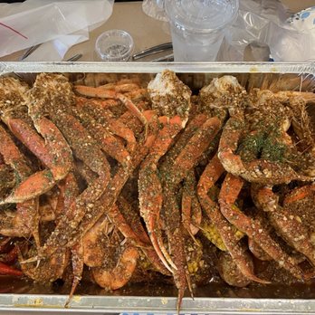 Bubbas Crab House - M1. Seafood Deluxe 4 lb. plus we added $1 for a pound of shrimp that was only for Fathers Day. - Cajun/Creole Near Me - Rowland Heights, California Bubbas Crab House - M1. Seafood Deluxe 4 lb. plus we added $1 for a pound of shrimp that was only for Fathers Day. - Cajun/Creole Near Me - Rowland Heights, California