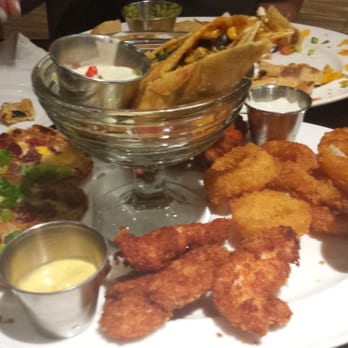 Hard Rock Cafe - Sampler - American Near Me - Bronx, New York Hard Rock Cafe - Sampler - American Near Me - Bronx, New York