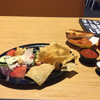 Buffalo Wild Wings - Chicken Wings Near Me - Belton, Missouri Buffalo Wild Wings - Chicken Wings Near Me - Belton, Missouri